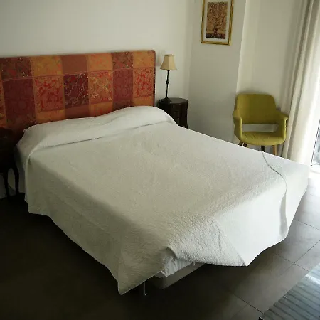 بيت ضيافة G House Lame *