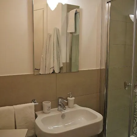 بيت ضيافة G House Lame *